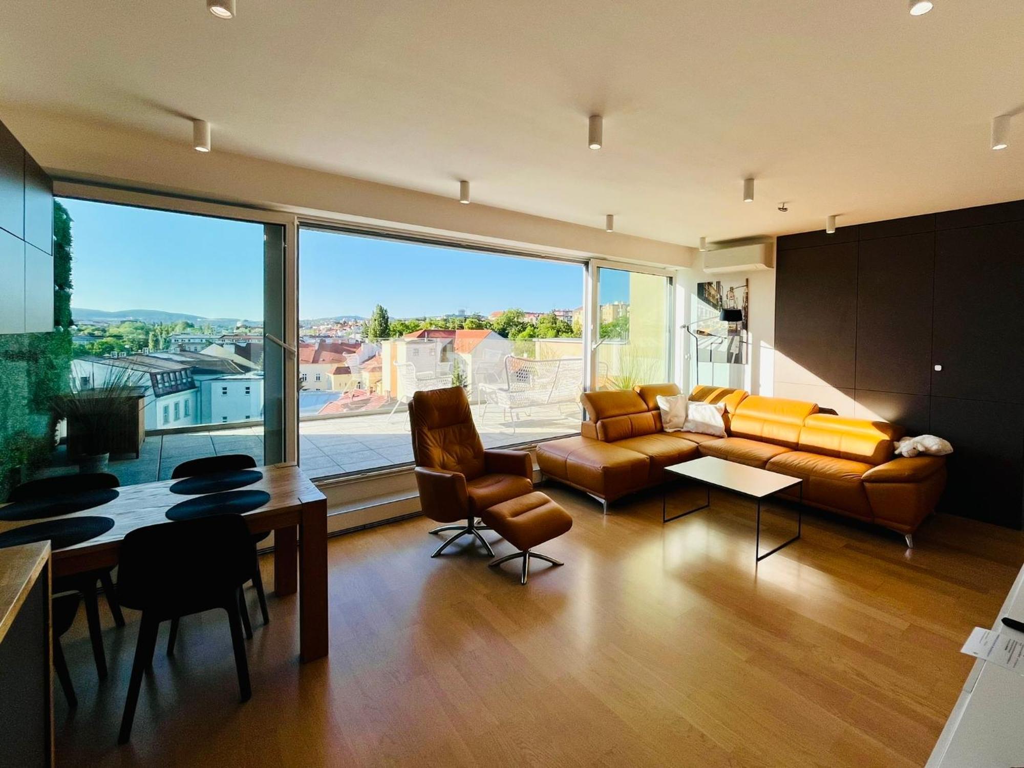 Brno City Center Apartment With Parking And A Big Terrace Eksteriør bilde